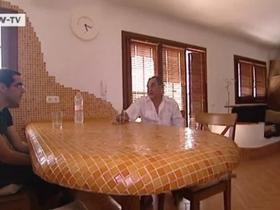 Live-in art | video of the day