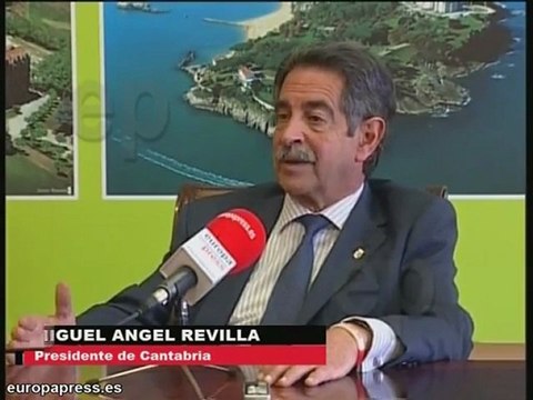 PSOE critica a Aznar tras llamar amigo a Gadafi