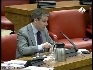 Chacón pide ampliar dos meses la misión