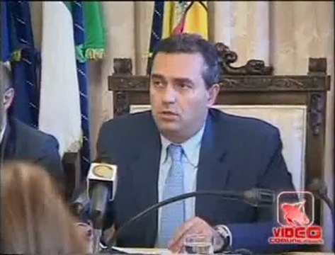 Napoli - Approvato il Bilancio Comunale