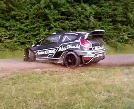 essai mikko hirvonen fiesta wrc