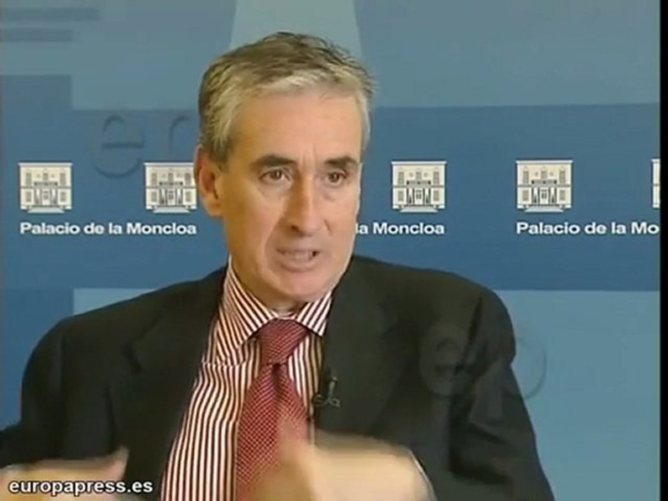 "No comparto que PSOE lleve imputados en listas"