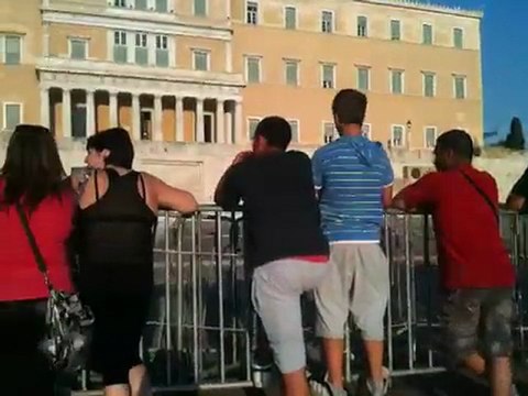 Αγανακτισμένοι πολίτες στο Σύνταγμα 2