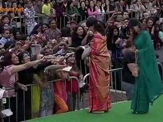 IIFA Awards (Green Carpet) 2011 Watch Online Pt8