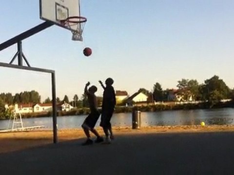 kazou vs likael au playground du quai d'allier à Vichy