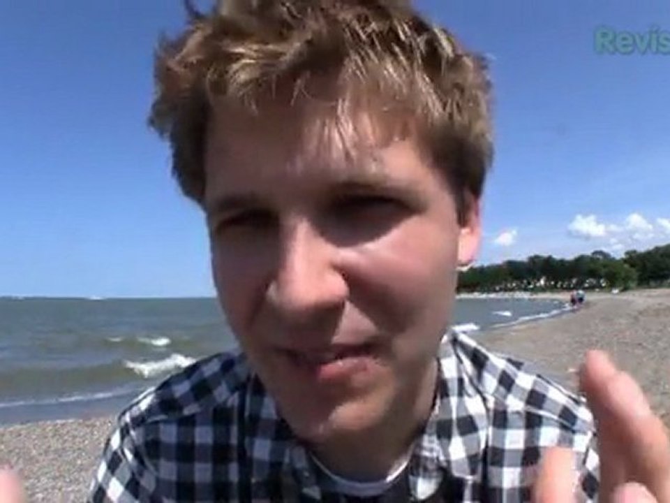 Internet: Carl Sagan vs. Stephen Hawking - Dan 3.0