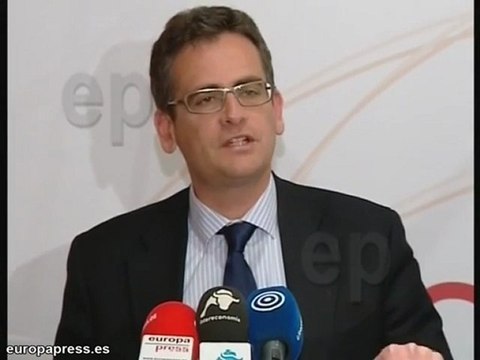 Basagoiti: Es blanco y en botella que es Batasuna