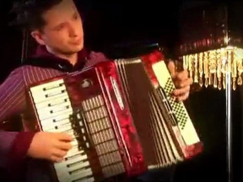 Koktel bend - Grli, ljubi me