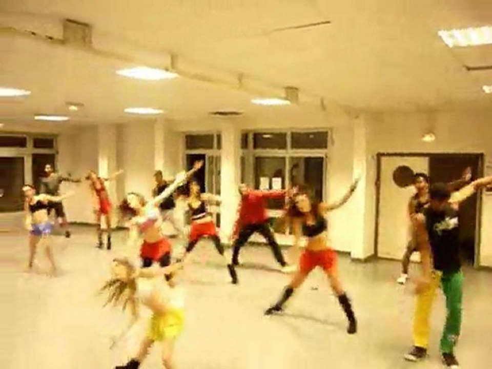 BRASIL DANCE -Sambaê - ESTILO FAIXA - JUIN 2011