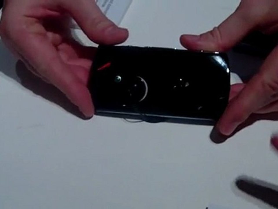 Sony Ericsson Xperia Neo  Primo approccio @MWC2011