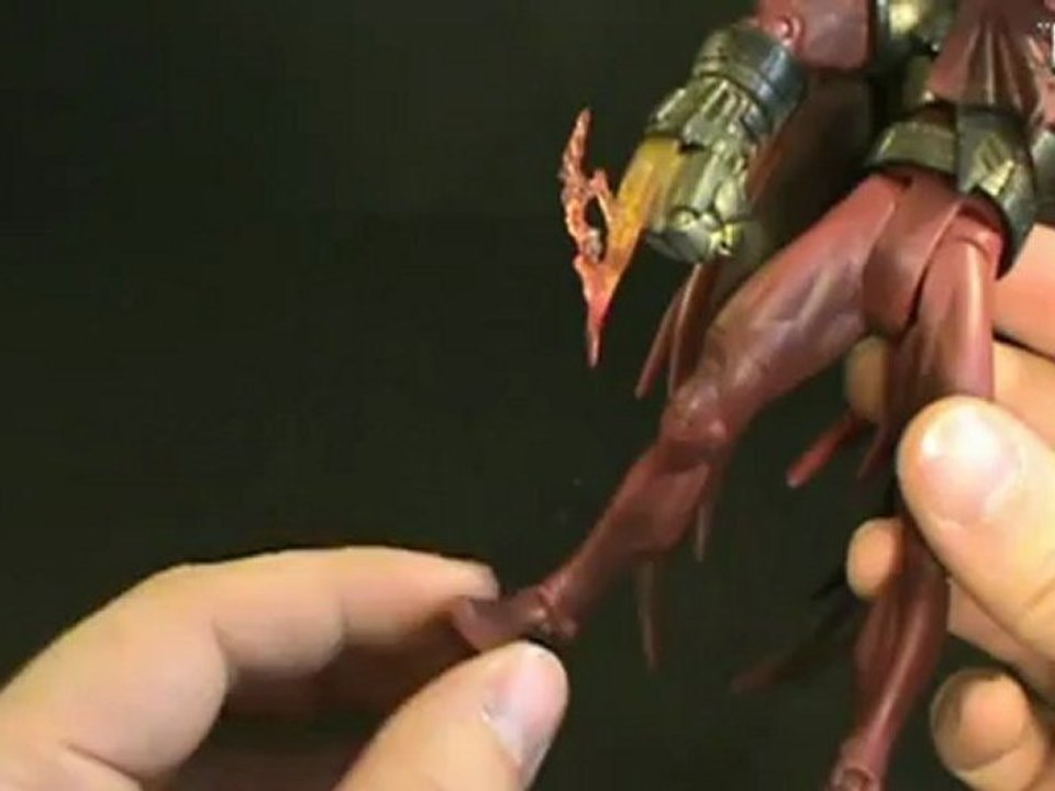 Toy Spot - DC Superheroes S3 Select Sculpt Azrael figure