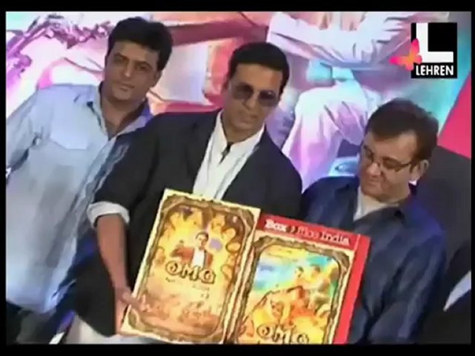 Akshay in OMG Digital Promotion