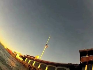 Top 5 : des fans d'Apple piégés et une chanson anti-Romney