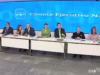 Arenas: " Bárcenas ha hecho un trabajo extraordinario en el PP"