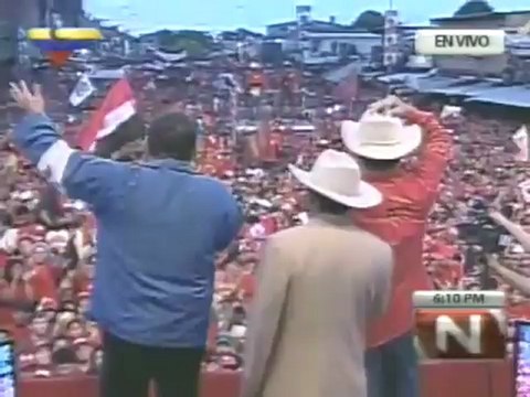 (Vídeo) Candidato de la revolución deleita a los apureños con música llanera