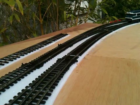 Rame corail tractée par CC72048 Roco (2)