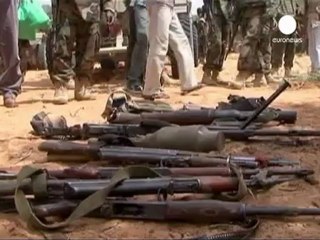 Somalia inviste nuevo presidente sin apenas Estado