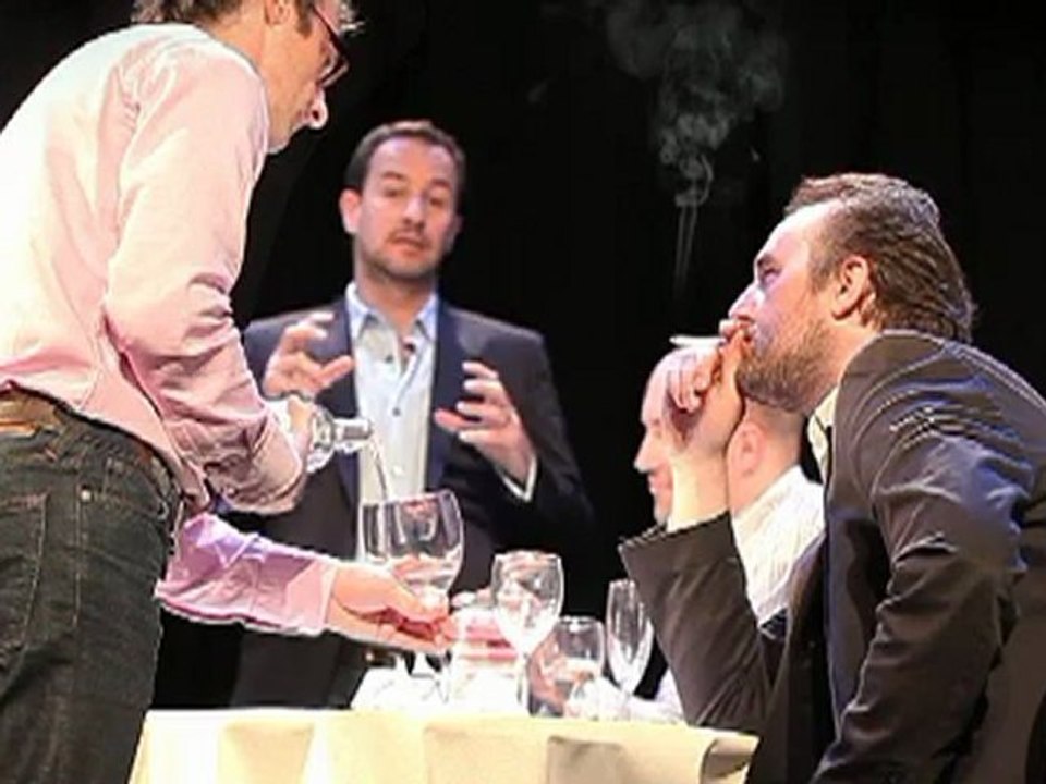 Blinking Effect by Jean-Luc Bertrand (DVD) - Magic Trick