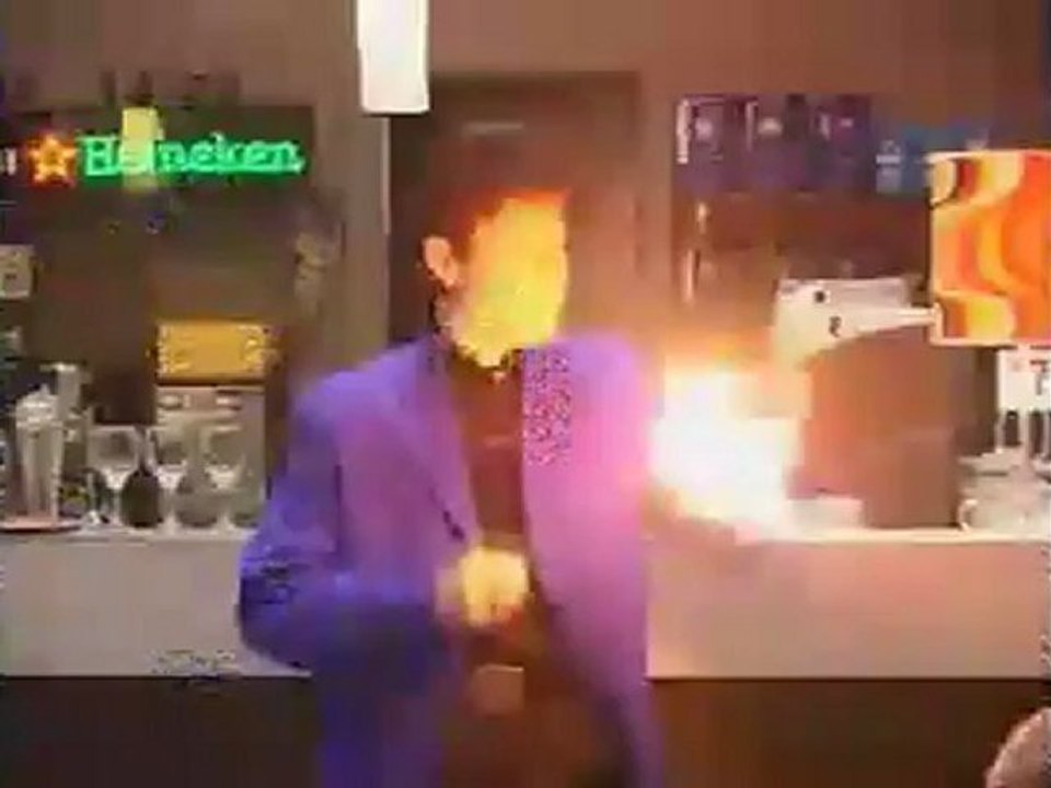 Ellis in Wonderland by Ellis and Webster - Magic Trick