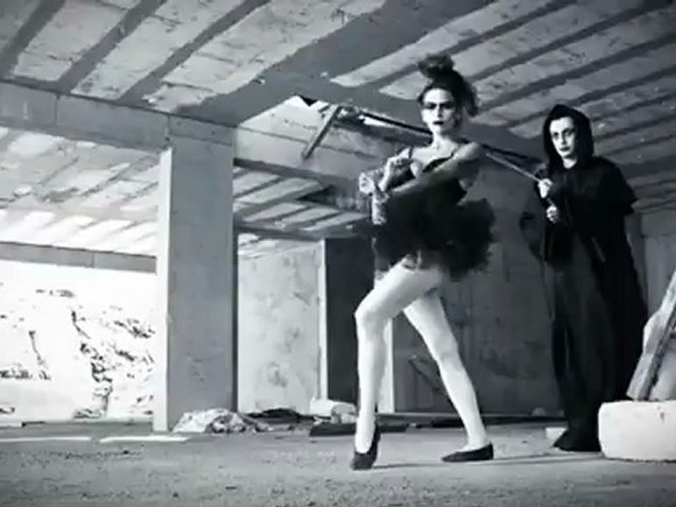 CÜNEYT ÜSTÜNER - Bip Bip Bip Video Teaser 2012