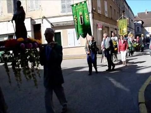 St-Fiacre défile à Gray