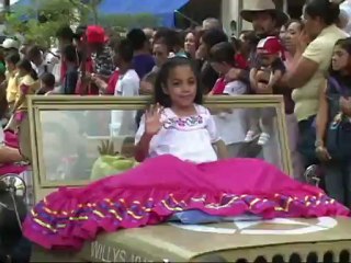 -ATOTONILCO   EL DESFILE DEL 16-