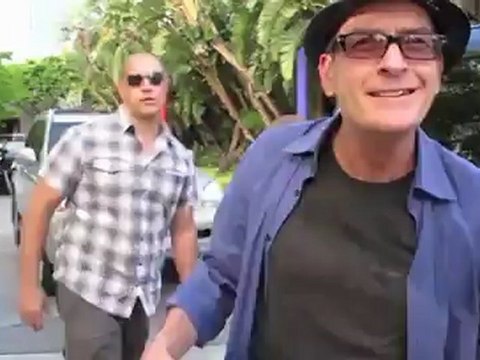 Charlie Sheen And Lindsay Lohan Kiss