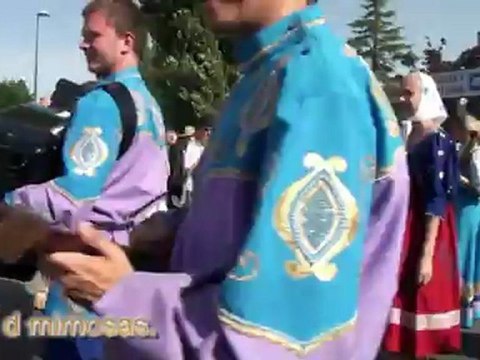 D 19 08 2012.Festival Danses Cugand .filmé dans la rue 7 pays du Monde .