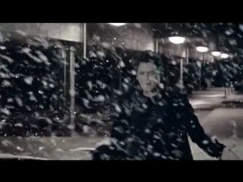 Alejandro Sanz estrena Se vende , nuevo sencillo de La música no se toca