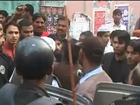 MASJID BEHURMATI (Sipahe Shabah Attack On Peshawar SHIA SUNNI FASAD)