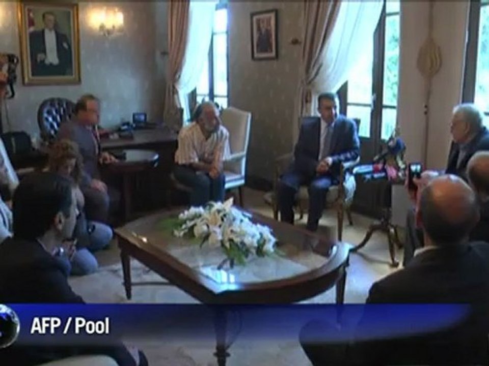 Syrie: Brahimi visite un camp de réfugiés en Turquie