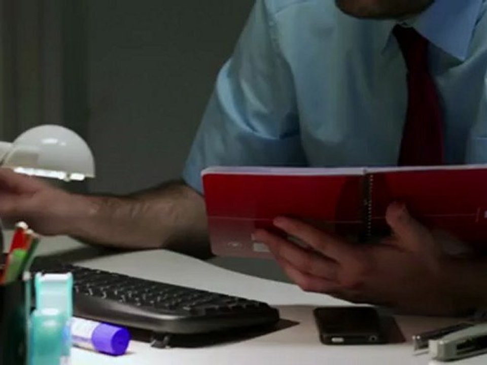 Bref. J'étais coincé dans l'ascenseur.