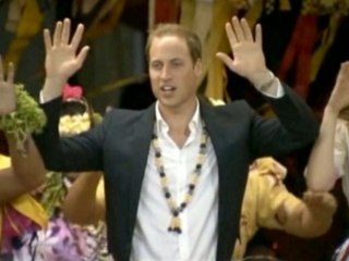 William and Kate take part in a Tuvalu tango