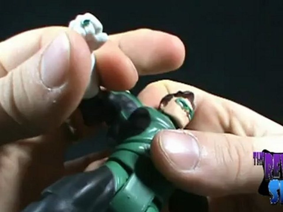 Toy Spot - DC Universe Classics Wave 3 Green Lantern Hal Jordan figure