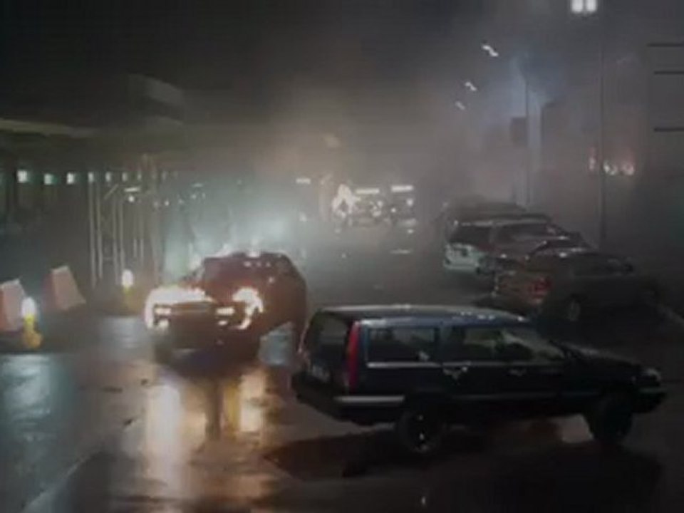 Resident Evil - Retribution - Clip Heads Up