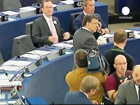 - BARROSO responde en directo a las preguntas de los...