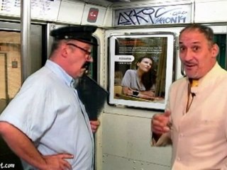 Elle accouche dans le métro parisien