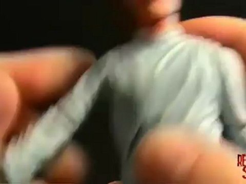 Toy Spot - Mezco Cinema of Fear: Series 4 Nightmare on Elmstreet, Part 4 Freddy Krueger