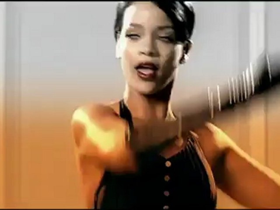 Rihanna - Umbrella-(HQ)
