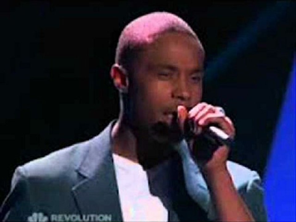 Avery Wilson Sing David Guetta's "Without You" In The Voice Season 3 Blind Auditions