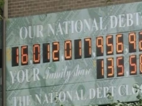 U.S. Debt Tops $16 Trillion: Economist Stephen Guilfoyle Weighs in on the Fed's Next Move