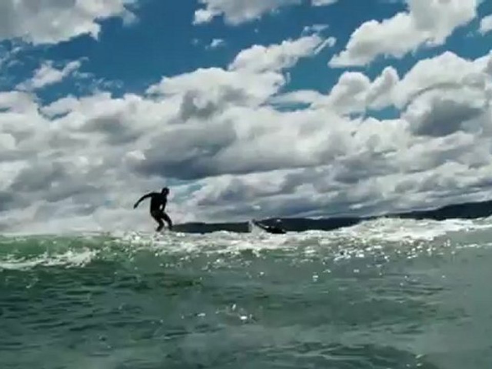Laurie Towner, Joel Parkinson & Dylan Longbottom Surf South Coast Glory