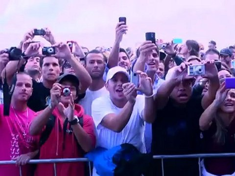 Controversy Adriano vs. Owen - 2012 Billabong Rio Pro