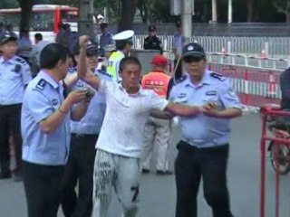 Beijing security tight after anti-Japan protests