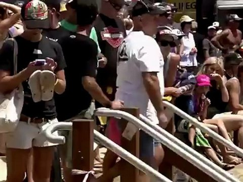 Roxy Pro Gold Coast 2012 Highlights Day 2