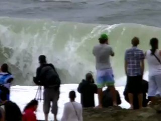 Quiksilver Pro Gold Coast 2012 - Round 1 Barrel Highlights