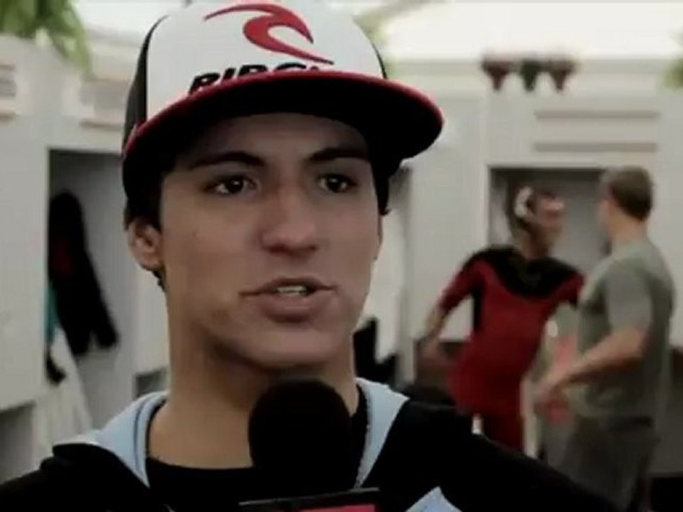 Gabriel Medina Profile Backstage Quiksilver Pro France 2011