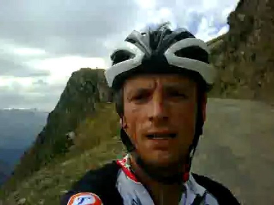 VID 00220-20120825-1108