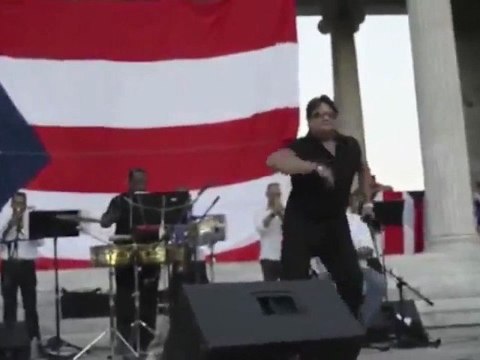 GIRO: Teaser de Amor Lunatico - Festival Rhode Island VIDEOS DE MUSICA Tropical Salsa - Promo Escucha2007