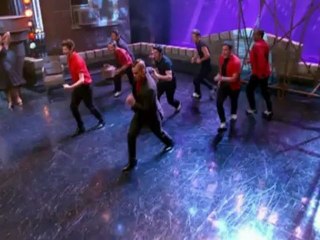 Glee's Damian McGinty talks filming the show and dating